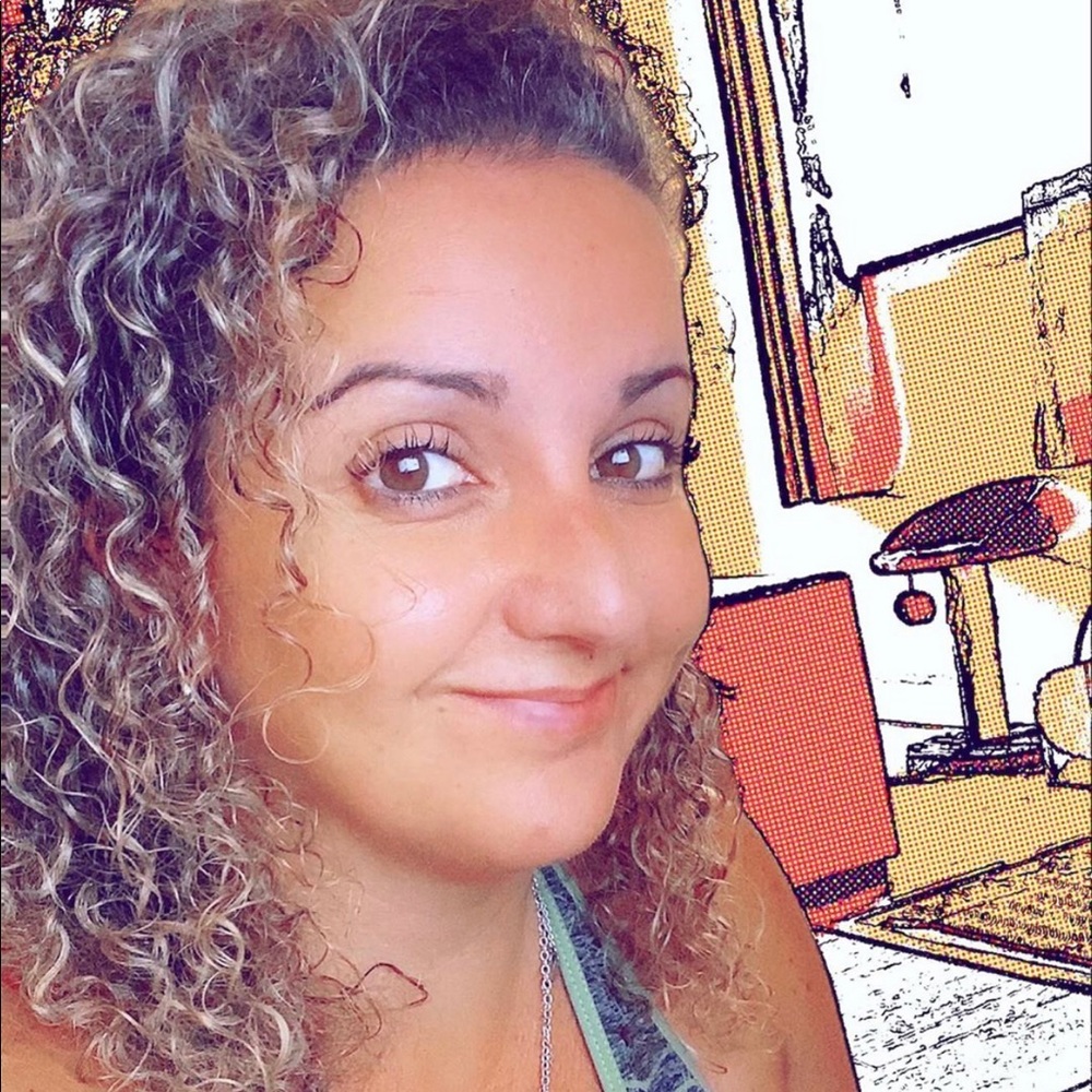 Meet your Posher, Carol